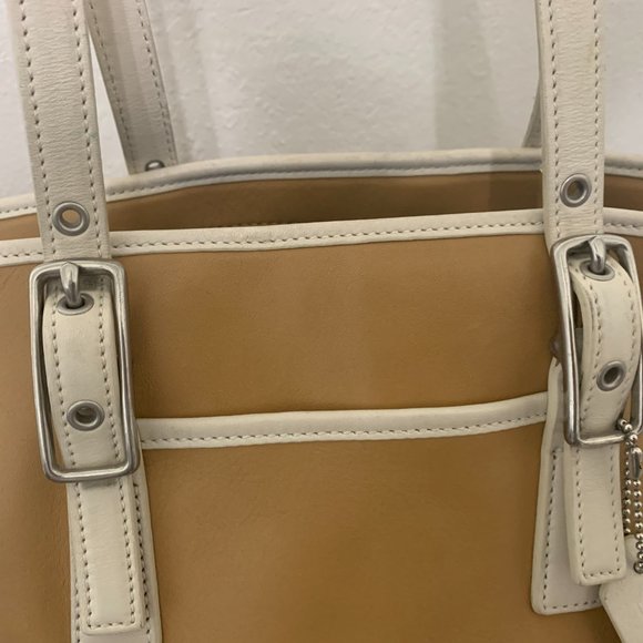 Leather Carmel Coach Medium Satchel - Picture 3 of 7